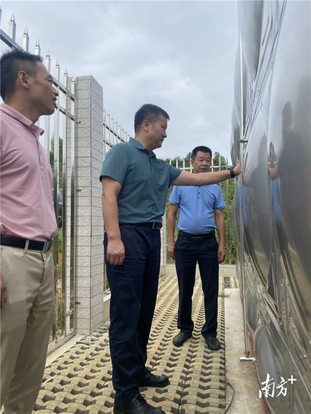 查看農(nóng)村集中供水提質(zhì)提標(biāo)工程建設(shè)情況。